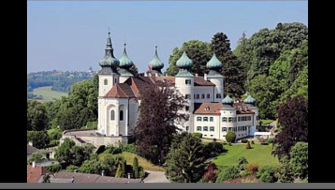 Pension Artstetten Zewnętrze zdjęcie